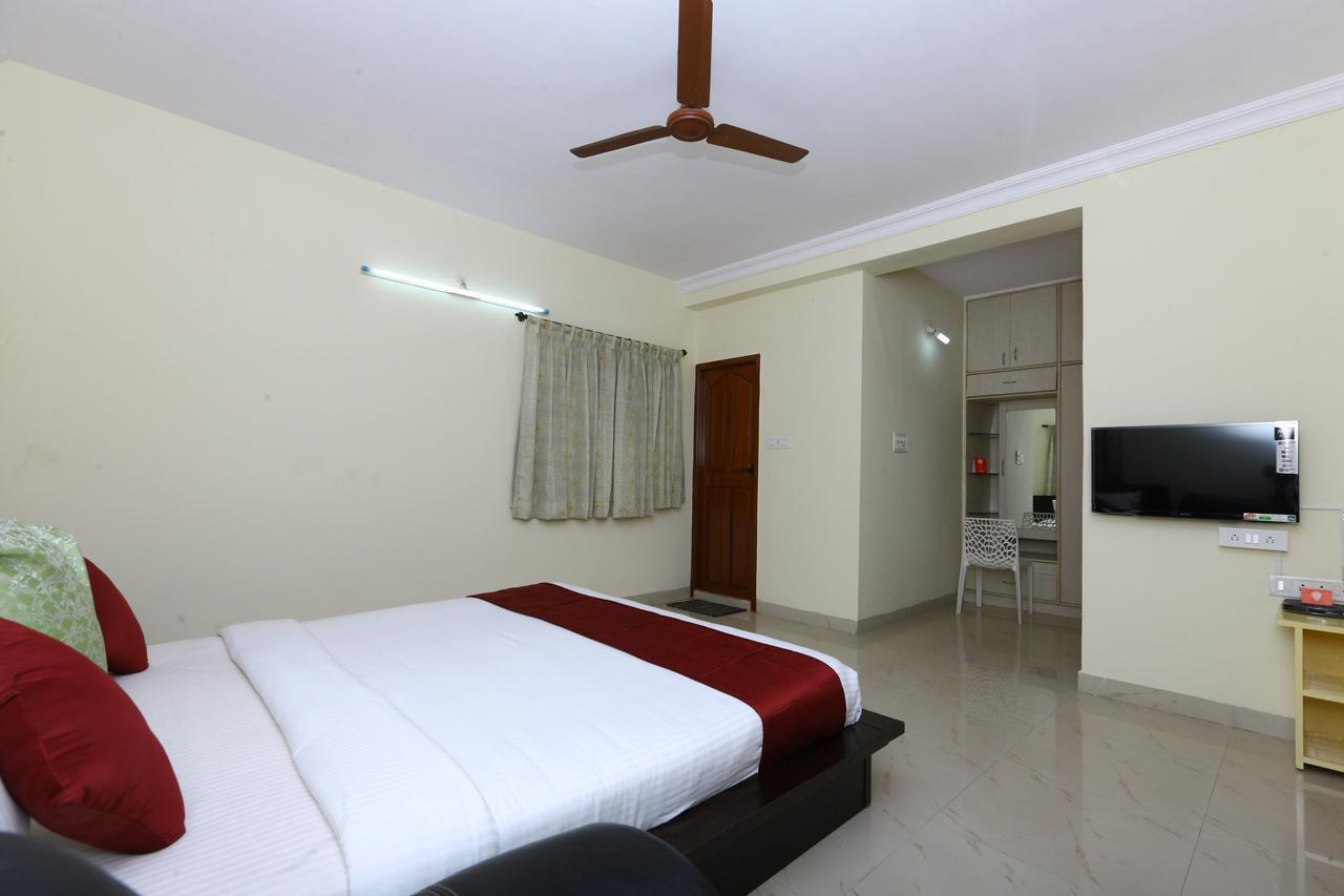 Oyo 9257 Egmore Chennai Luaran gambar